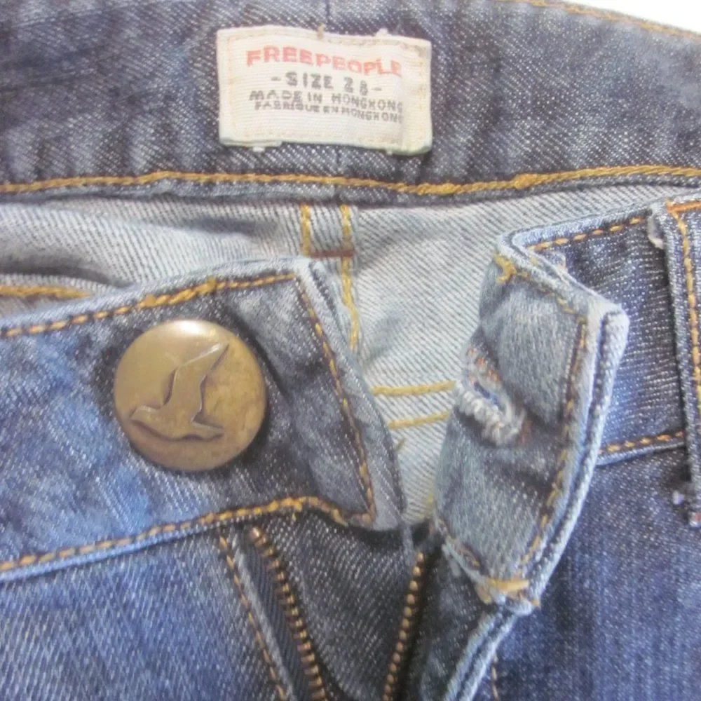 Free People Denim Vintage 90's Low Rise Boot Cut Jeans Womens Size 28